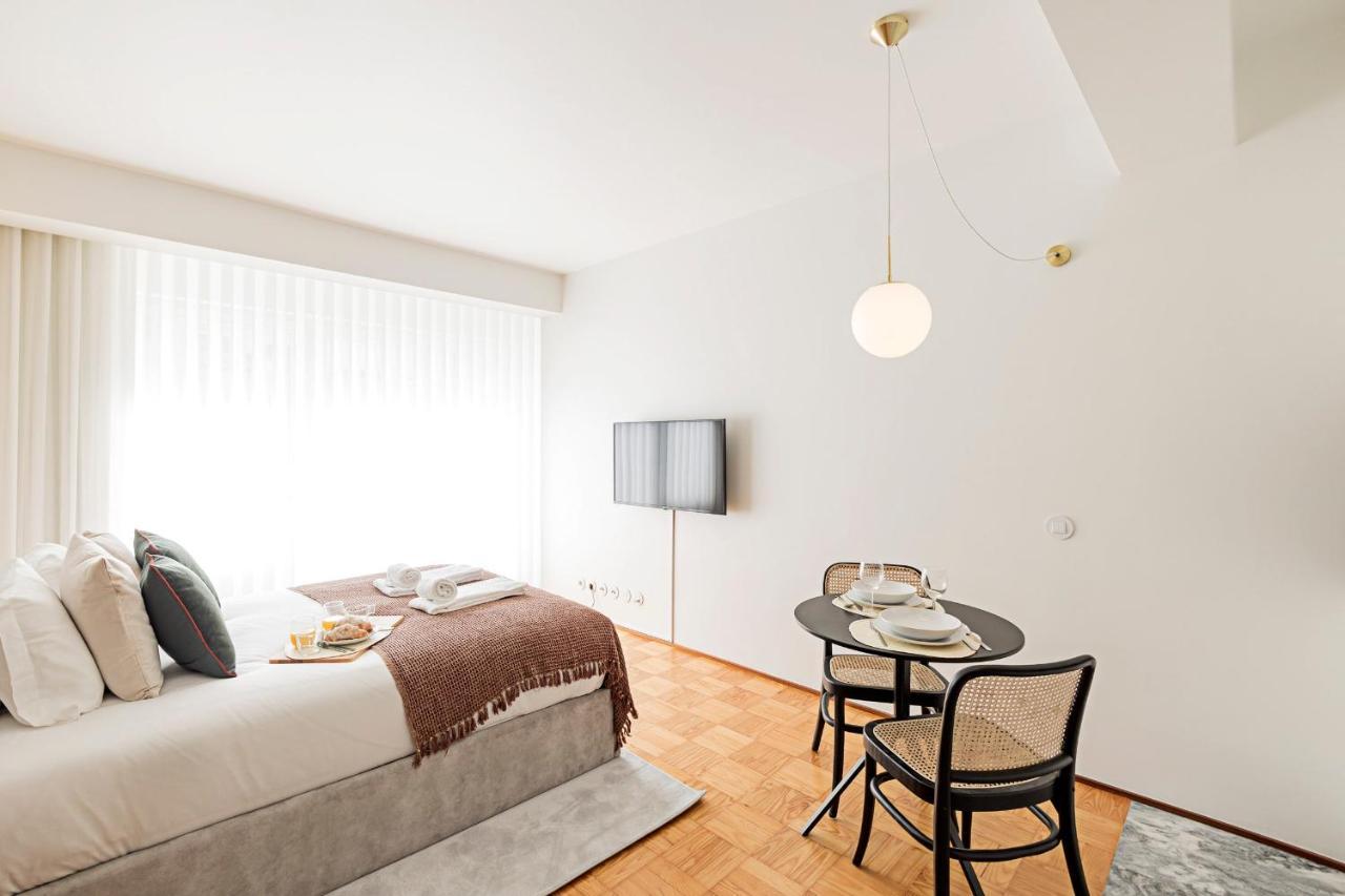 Ceuta Studio Apartments By Lovelystay 포르투 외부 사진