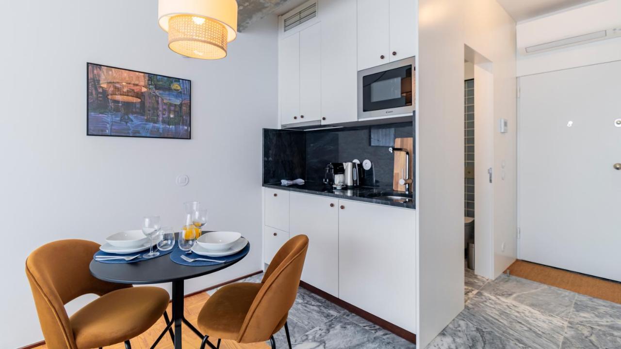 Ceuta Studio Apartments By Lovelystay 포르투 외부 사진