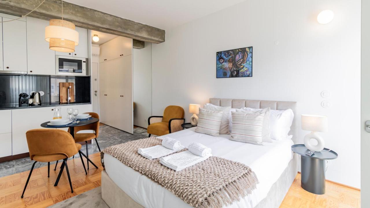 Ceuta Studio Apartments By Lovelystay 포르투 외부 사진